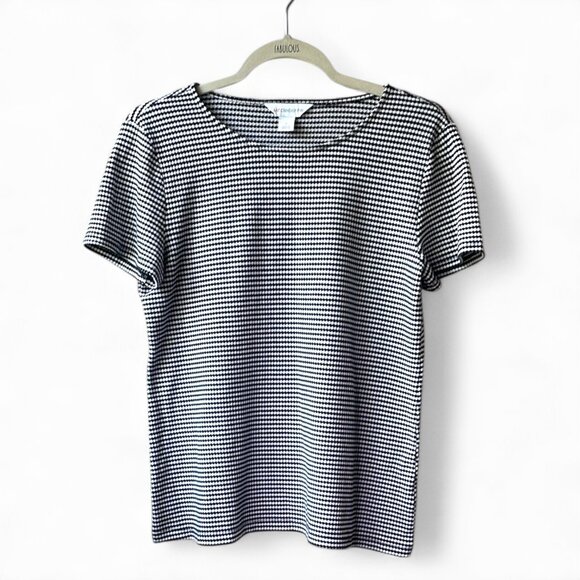 NWOT Liz Claiborne Women Tops Tees Black and White Short Sleeve Size S - Picture 1 of 7